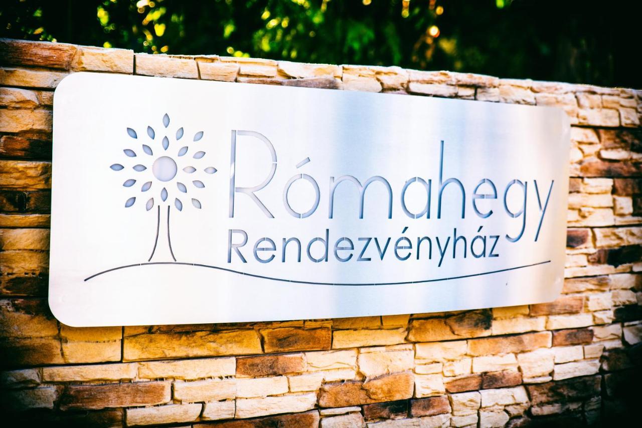 Bed and Breakfast Rómahegy Rendezvényház Kaposvár Exterior foto